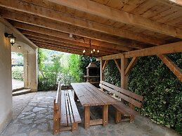 Sunny Villa Stay in Nyons