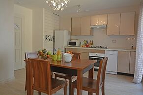 Villa in Montauroux With Pool and Forest Views