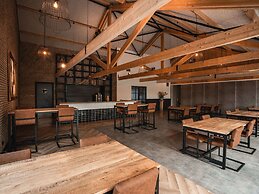 Large Countryside Group Stay