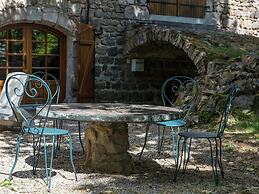 Secluded Stone Villa Retreat