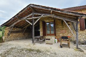 Charming Family Retreat in Loubejac