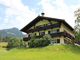 Blissful Apartment in Itter With a View