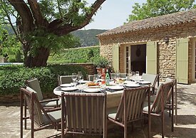 Oppede Villa With Private Pool