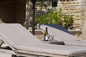 Oppede Villa With Private Pool