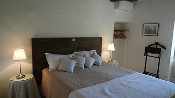 Oppede Villa With Private Pool