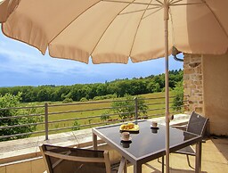 Romantic Tower in Dordogne With Rooftop Terrace