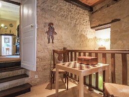Peaceful Villa in Saint-jory