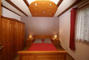Ventron Chalet With Hill Views
