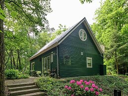 Cozy Countryside Escape in Dalfsen