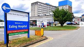 Pacific Inn London Heathrow