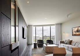 Eos by SkyCity