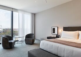 Eos by SkyCity