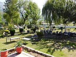 Pine View hotel and Restaurant