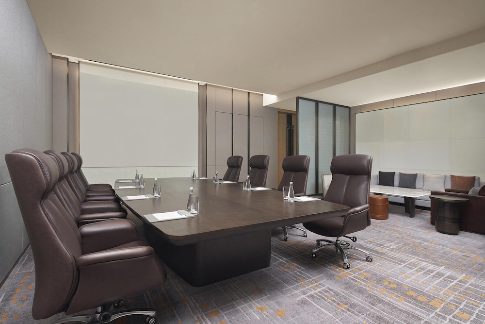 Four Points by Sheraton Guiyang, Huaxi