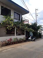 OYO 633 Abelardo's Pension House