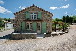 Tranquil Villa in Cevennes