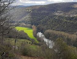 Villa in Bruniquel by Aveyron River