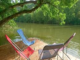 Villa in Bruniquel by Aveyron River
