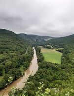 Villa in Bruniquel by Aveyron River