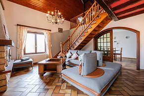 Holiday Home in Ruederbach Near Lake