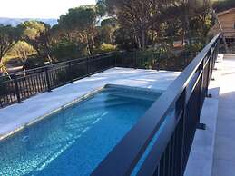 Villa in Var With Pool Near Massif Maures