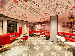 Ibis Dalian Yida Spring Field Hotel