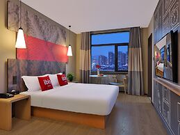 Ibis Beijing Changping Metro Station Hotel