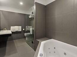Mantra Traralgon