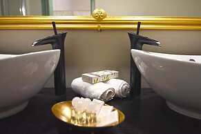 Pala Suites