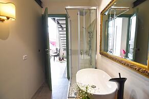 Pala Suites