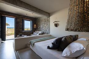 Seesoo Paros Beachfront Luxury Hideaway