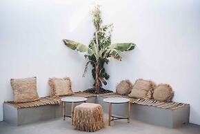 Seesoo Paros Beachfront Luxury Hideaway