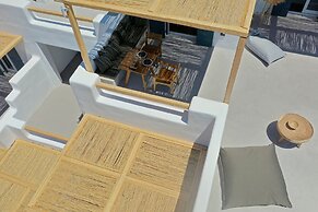 Seesoo Paros Beachfront Luxury Hideaway
