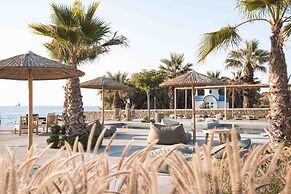 Seesoo Paros Beachfront Luxury Hideaway