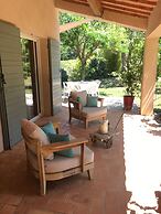 Bastide Sainte Trinide