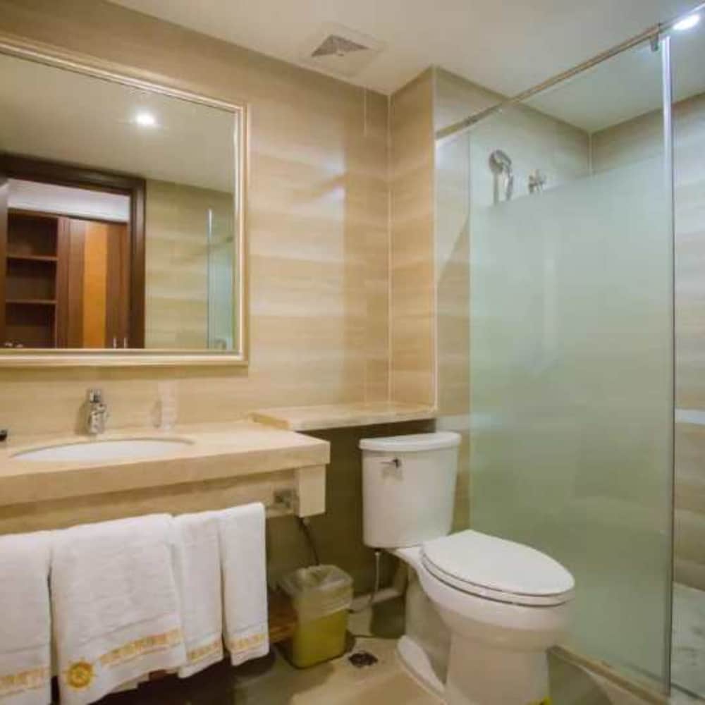 Hai Quan Wan Hotel