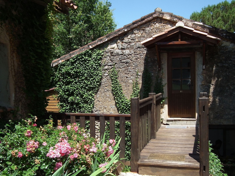 Spacious Dordogne Cottage
