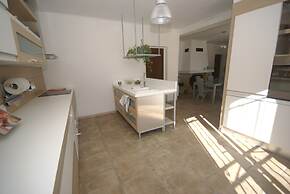 Holiday Home in Le Thor With Private Pool
