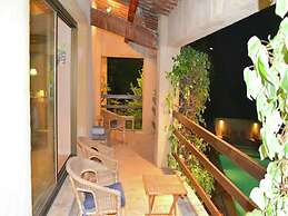 Villa With Heated Pool, Petanque, spa & View