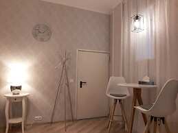 K&S Apartments