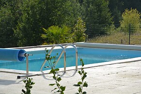 House in Piquecos With Private Pool & Garden