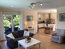 Comfortable Villa With Jacuzzi