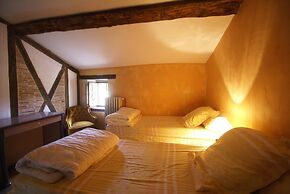 Holiday Home in Thurageau With Private Pool