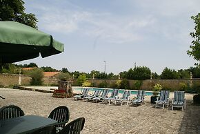 Holiday Home in Thurageau With Private Pool