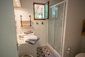 Garden Home With Ensuite