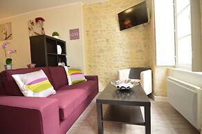 Modern Bayeux Hideaway
