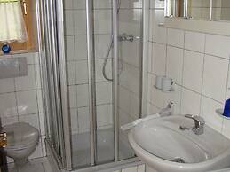 Cozy Apartment in Obsteig near Ski Area