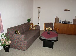 Cozy Apartment in Obsteig near Ski Area