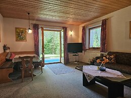 Cozy Apartment in Obsteig near Ski Area