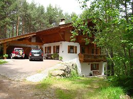 Cozy Apartment in Obsteig near Ski Area
